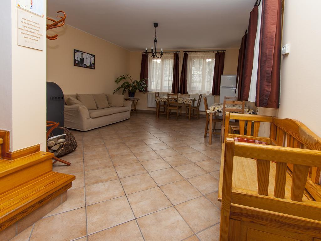 Amadeus Vendeghaz Otel Estergon Dış mekan fotoğraf